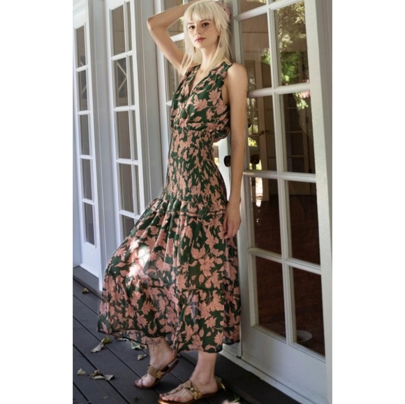 FINAL SALE 🆕🌿POL BOUTIQUE MAXI DRESS🌿 - Picture 1 of 11
